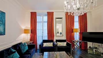 Apartment, 1 Bedroom | Living area