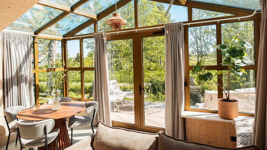 Holiday Home in Friesland With Greenhouse Charm
