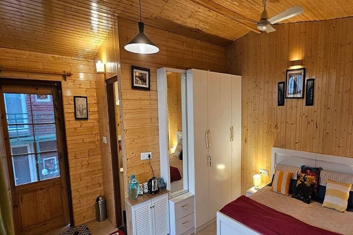 คอมฟอร์ทคอทเทจ, ระเบียง, วิวภูเขา | 1 ห้องนอน, โต๊ะทำ งาน, เตารีด/โต๊ะรีดผ้า, Wi-Fi ฟรี