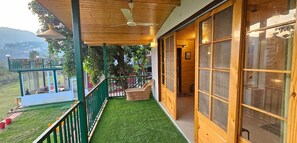 Balcony - Bougainvilla Mountain Retreat (Bhimtal)