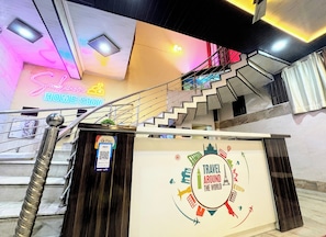 Interior - Sukoon Homestay: Peaceful stay, tasty food, comfort in nature. (Agra)