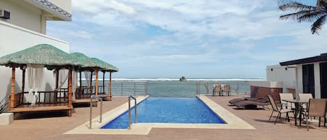 Piscine couverte/extérieure