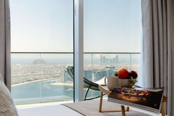 2 bedrooms, in-room safe, iron/ironing board, free WiFi