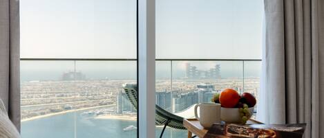 2 chambres, coffre-fort, fer et planche Ă repasser