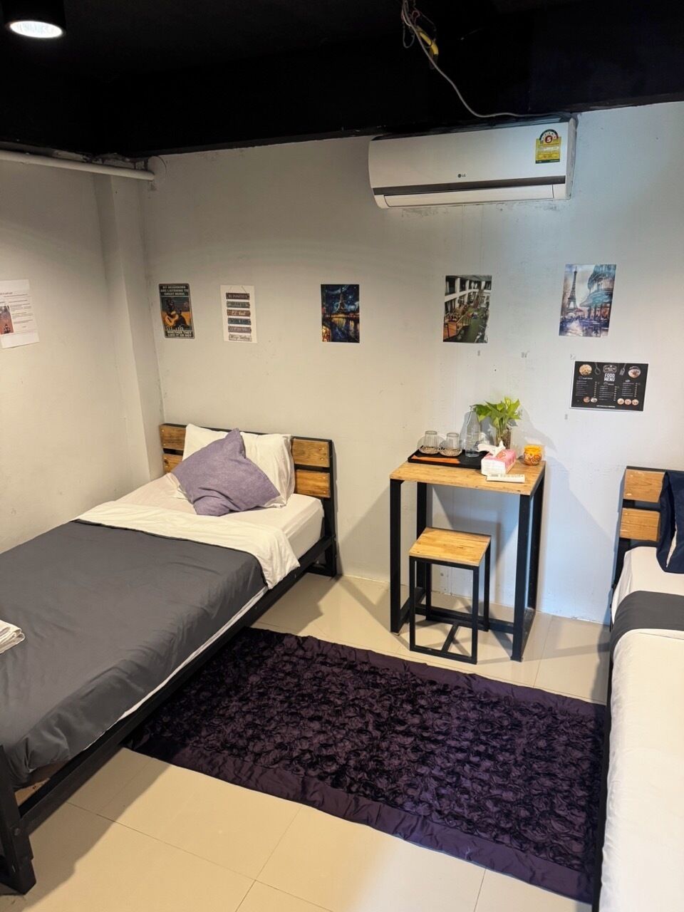 ห้องอีโคโนมีทวิน | โต๊ะทำงาน, พื้นที่ทำงานแบบใช้แล็ปท็อป, Wi-Fi ฟรี, ผ้าปูที่นอน