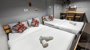 Standard Triple Room, Multiple Beds, Non Smoking | Desk, laptop workspace, free WiFi, bed sheets