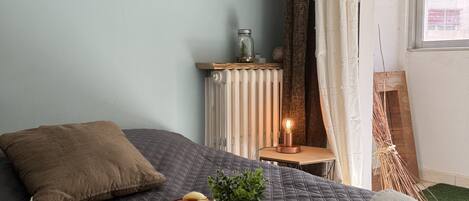 Strykejern/-brett og sengetøy