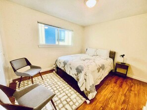 2 dormitorios, cuna de viaje, wifi gratis y ropa de cama