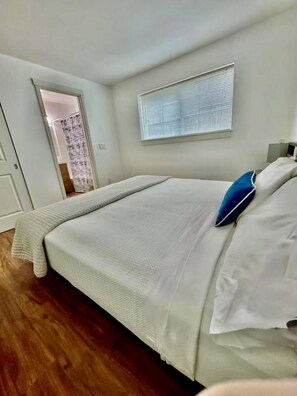 1 chambre, lit parapluie, Wi-Fi gratuit, draps fournis