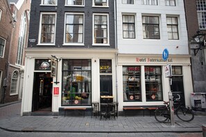 Voorkant van accommodatie