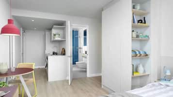 Blackout drapes, free WiFi