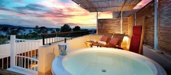 TRS Ibiza Hotel- Adults Only+16
