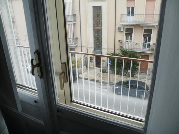 Room, 1 Bedroom, Smoking, Balcony | Balcony