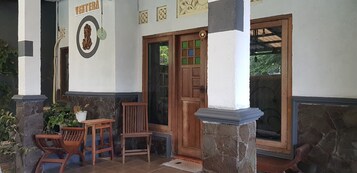 Basic House, 2 Bedrooms | Terrace/patio