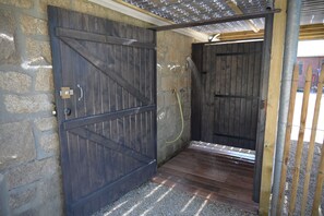 Property grounds - LES GANIVELLES Family home Beach access on foot in 5' Sea view, enclosed garden (Carantec)