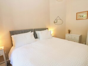 3 bedrooms, individually decorated, individually furnished, free WiFi