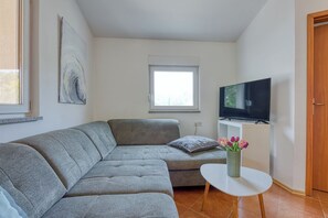Maison Familiale, plusieurs chambres, 2 salles de bains (Casa Oliva Kim Marie) | Coin séjour