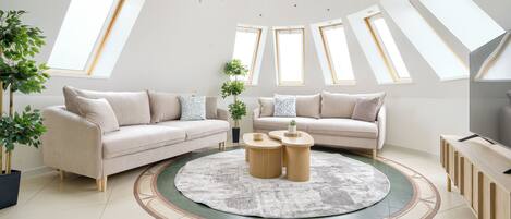 Apartment (59) | Wohnbereich | Flachbildfernseher