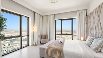 2 bedrooms, travel crib, free WiFi, bed sheets