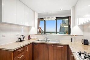 Fridge, microwave, oven, stovetop