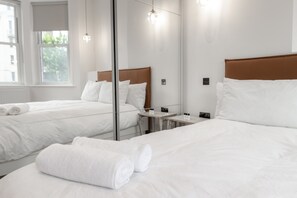 1 bedroom, iron/ironing board, travel cot, free WiFi