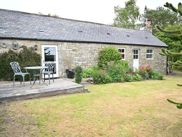 Cottage | Outdoor dining