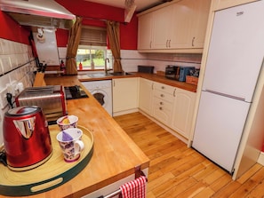 Ferienhaus | Eigene Küche | Kochgeschirr/Geschirr/Besteck