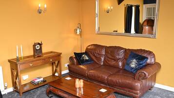 Cottage | Living area