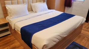 Deluxe Room, Garden View | Free WiFi
