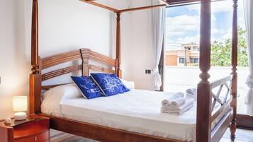 4 Schlafzimmer, Bügeleisen/Bügelbrett, WLAN, Bettwäsche