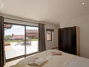 5 bedrooms, free WiFi