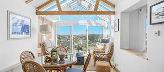 Spacious house with panoramic estuary views