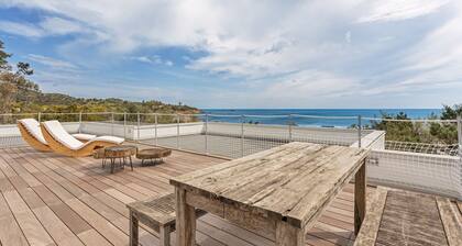 Villa Toschi beach front