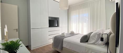 1 dormitorio, caja fuerte, tabla de planchar con plancha y wifi