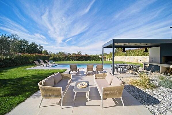 Luxury Villa, Patio, Courtyard View | Terrace/patio