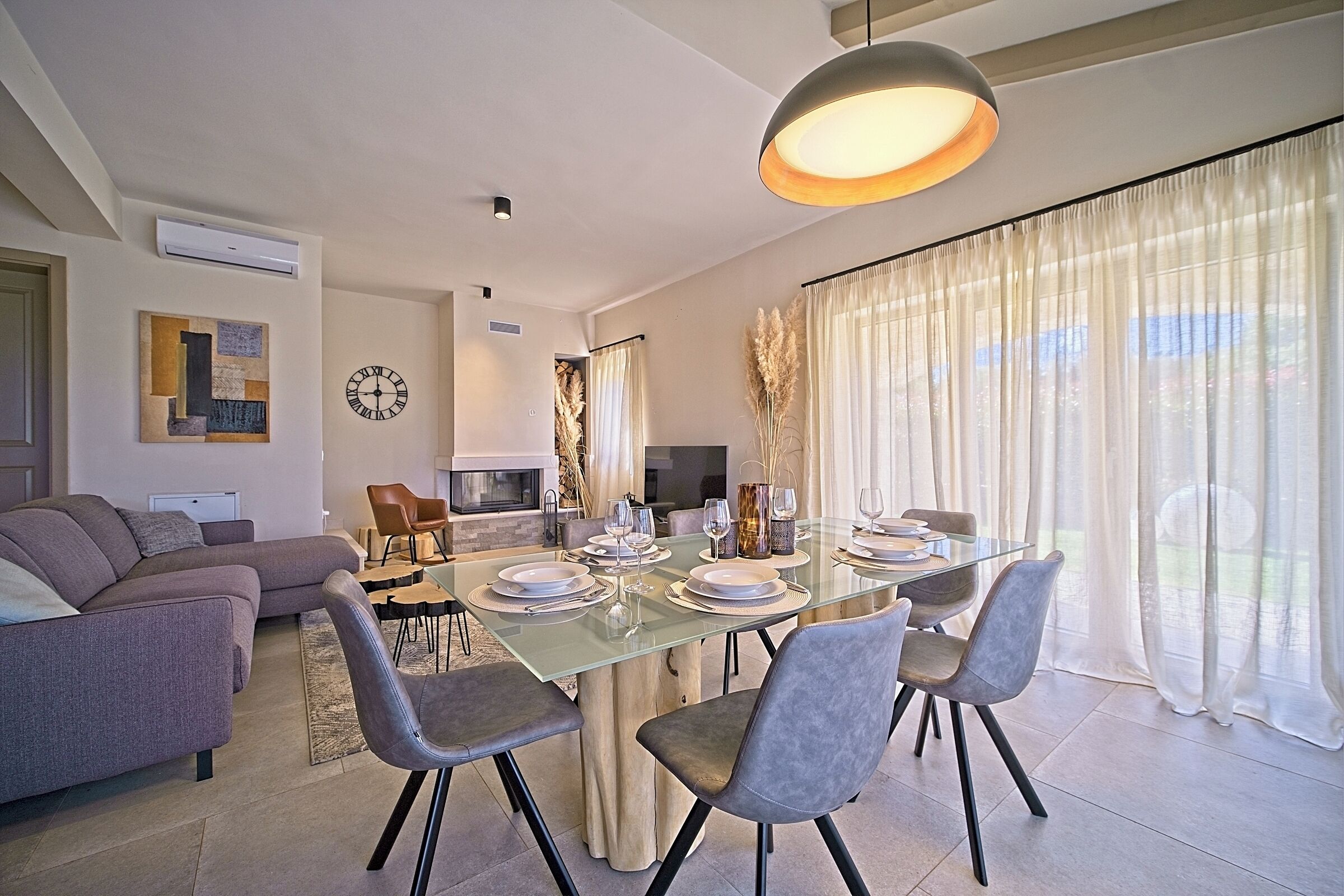 奢华别墅, 露台, 庭院景观 | 餐厅