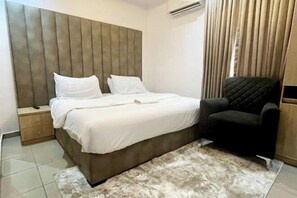 Chambres insonorisées, fer et planche à repasser