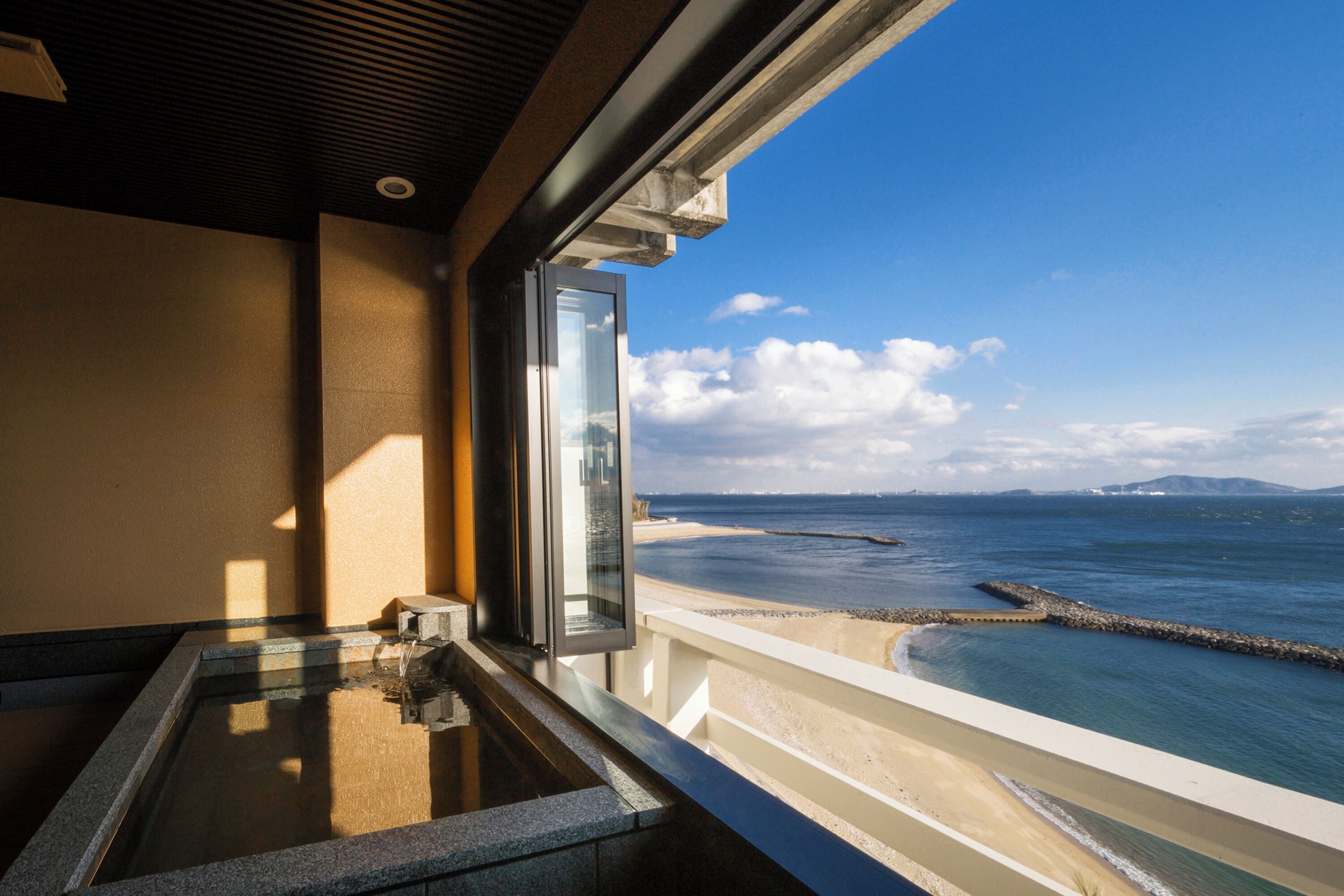 Individually decorated, iron/ironing board, free WiFi