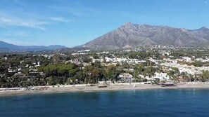 Beach - Beautiful Family Villa in Marbella: Pool, Beach and Sunshine in the vicinity of (Marbella)