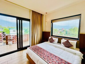 Mussoorie View Room | Egyptian cotton sheets, premium bedding, down comforters, in-room safe
