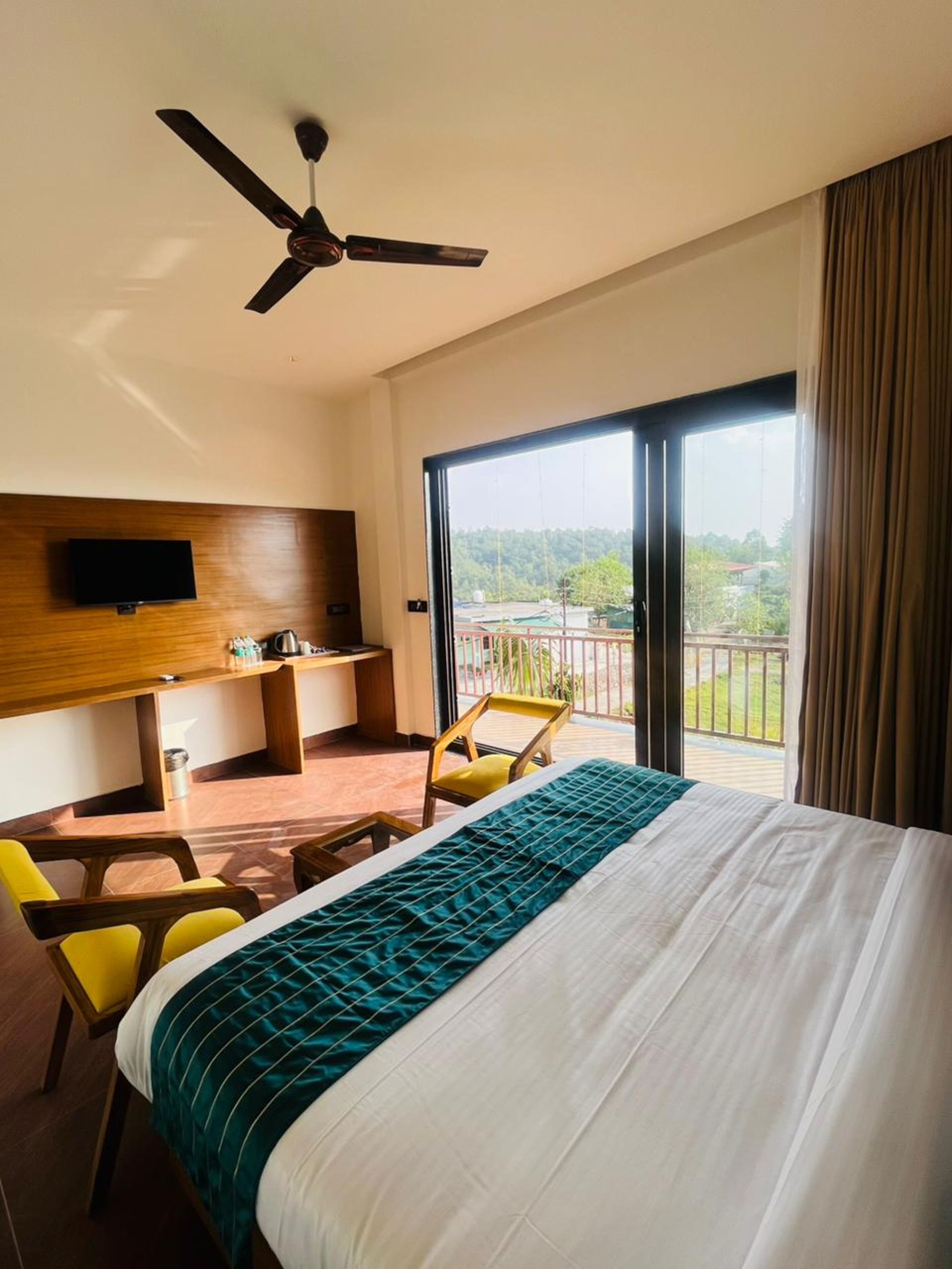 Village View Room | Sengetøy i egyptisk bomull, sengetøy av topp kvalitet og dundyner