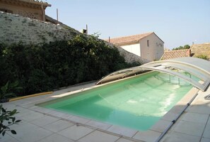 Pool - between carcassonne and narbonne with swimming pool (Capendu)
