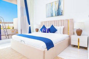 1 bedroom, in-room safe, iron/ironing board, free WiFi