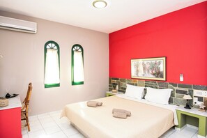 舒適公寓 | 熨斗/熨衣板、免費無線上網