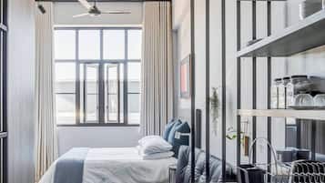 1 bedroom, iron/ironing board, free WiFi, bed sheets