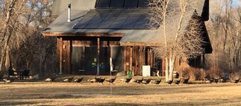 Oso Verde Ranch, a natural oasis, is located just a mile from downtown Mancos