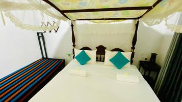 Allergitestade sängkläder, skrivbord, ljudisolering och gratis wi-fi