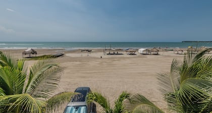 Luxury Beach House - La Boquilla