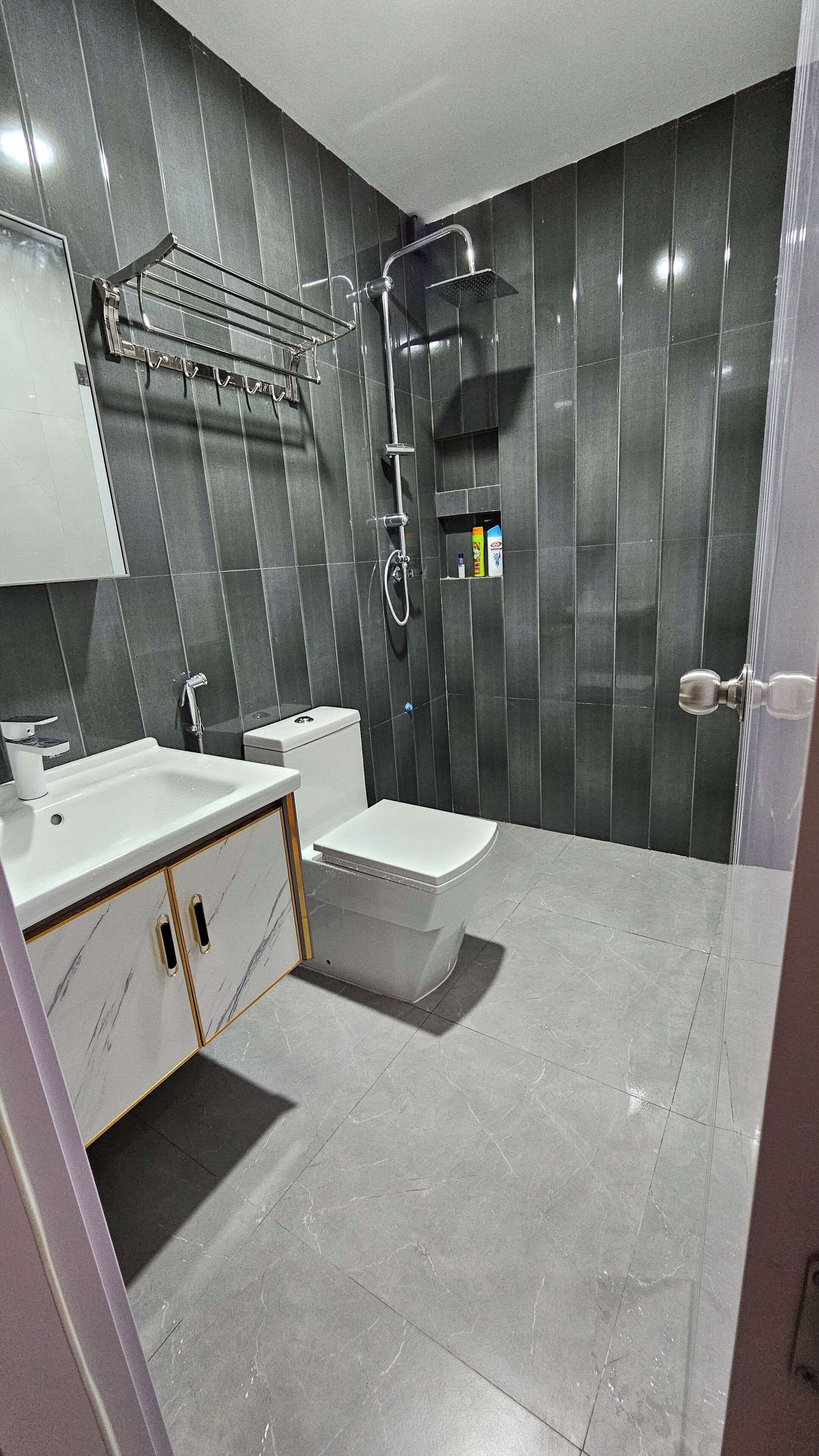 Deluxe Double Room | Bathroom