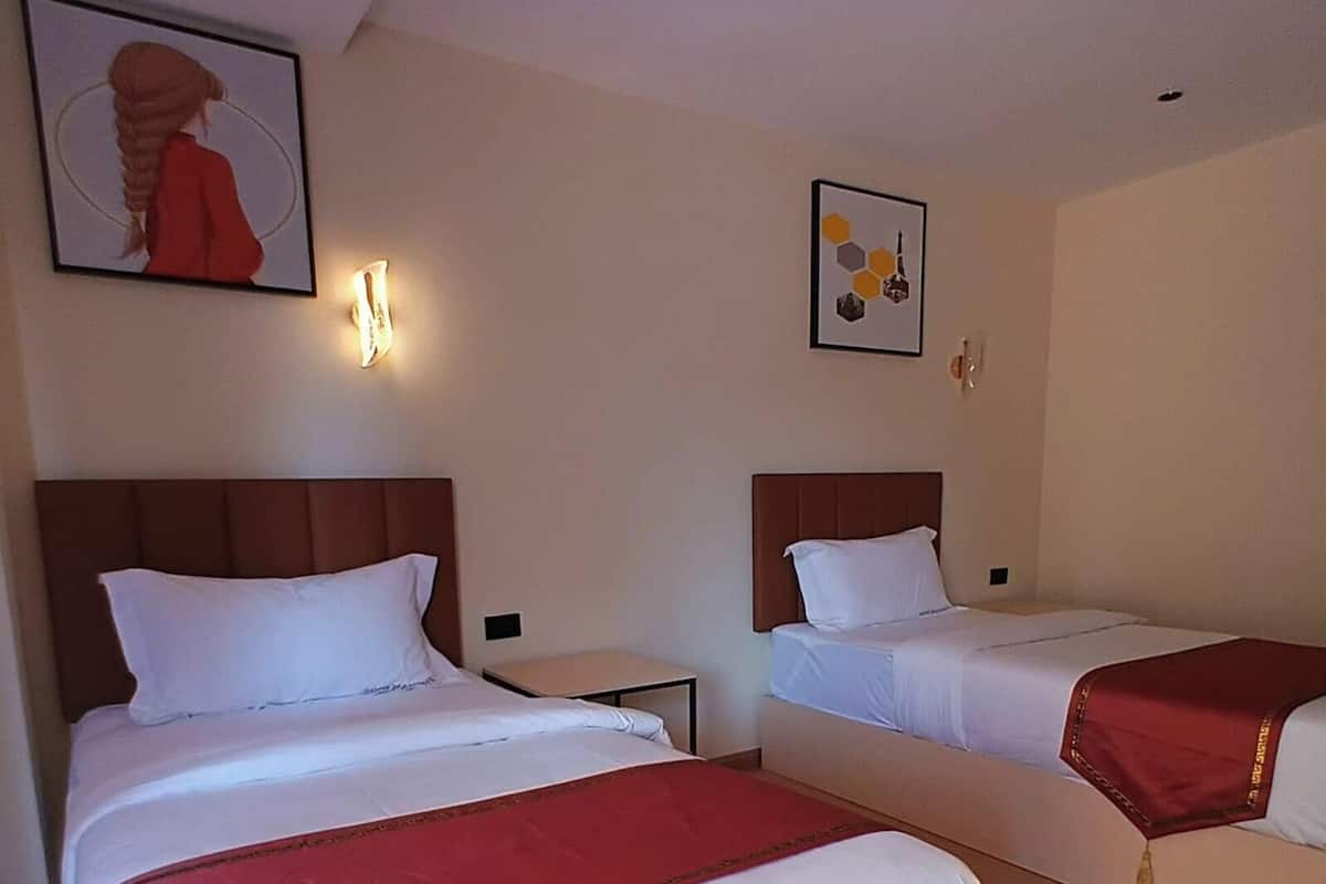 Bureau, Wi-Fi gratuit, draps fournis